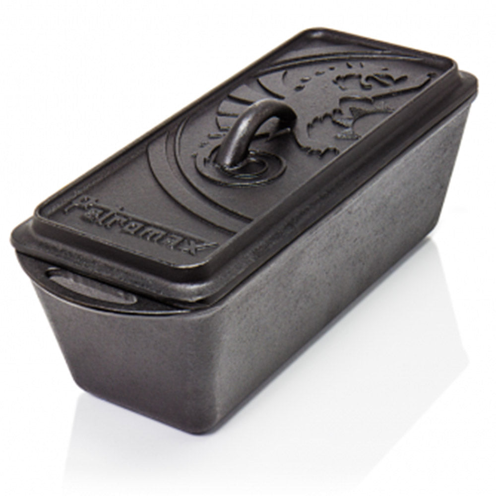 Petromax K4 Cast Iron Bread Pan with Lid