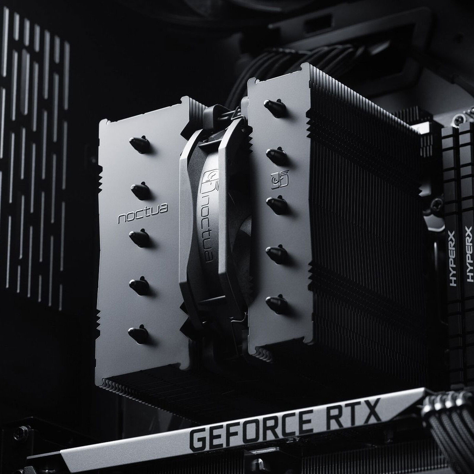 Noctua NH-D12L chromax.black