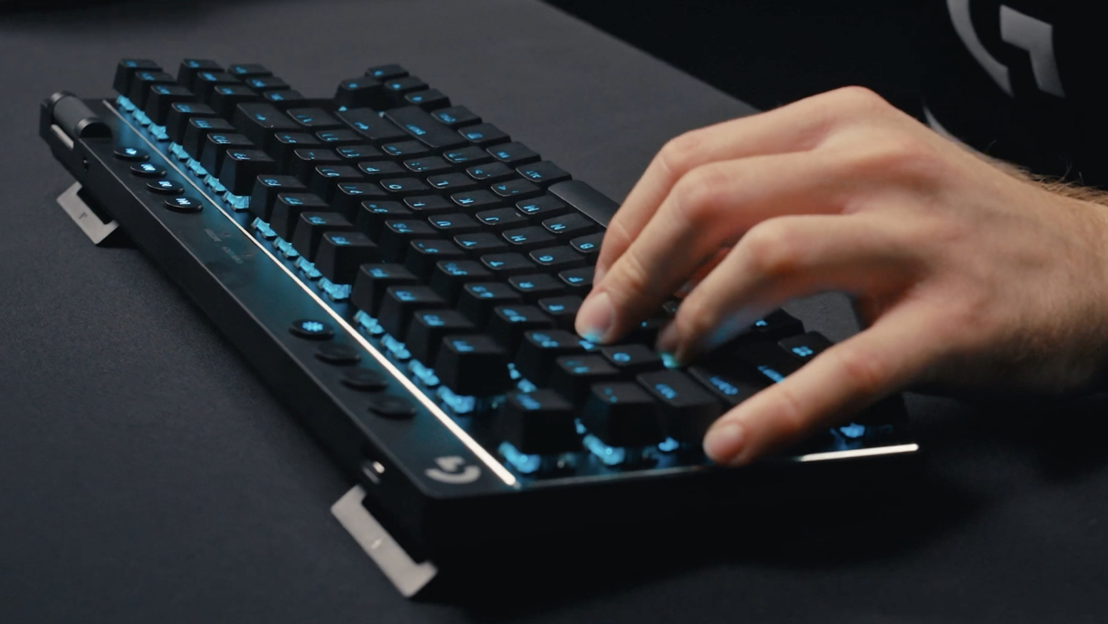 Logitech G PRO X TKL Mechanical Gaming Keyboard (Magenta)
