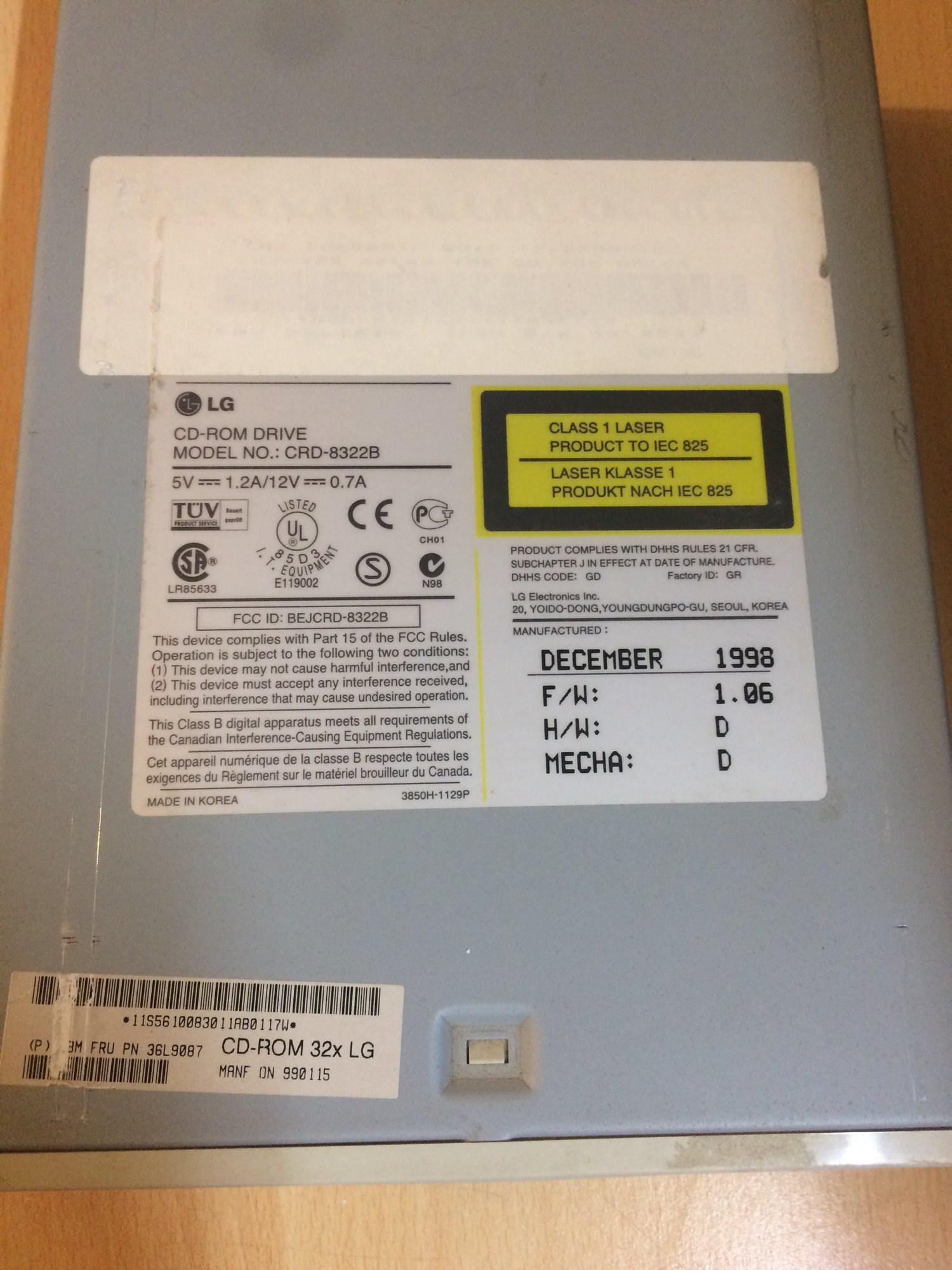 LG CD-ROM Drive - 32x Speed - Internal - 5.25" - White