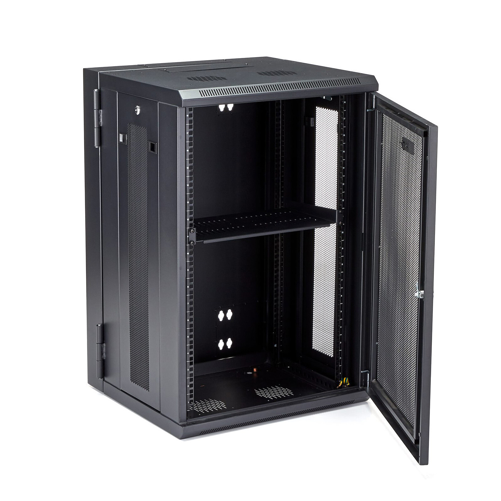 StarTech.com 18U Server Cabinet
