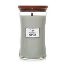 Woodwick Vase Lavender and Cedar - 609g