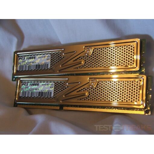Kit OCZ Gold 8GB DDR3 (2x4GB) - 1333MHz, CL9, 240 pines DIMM