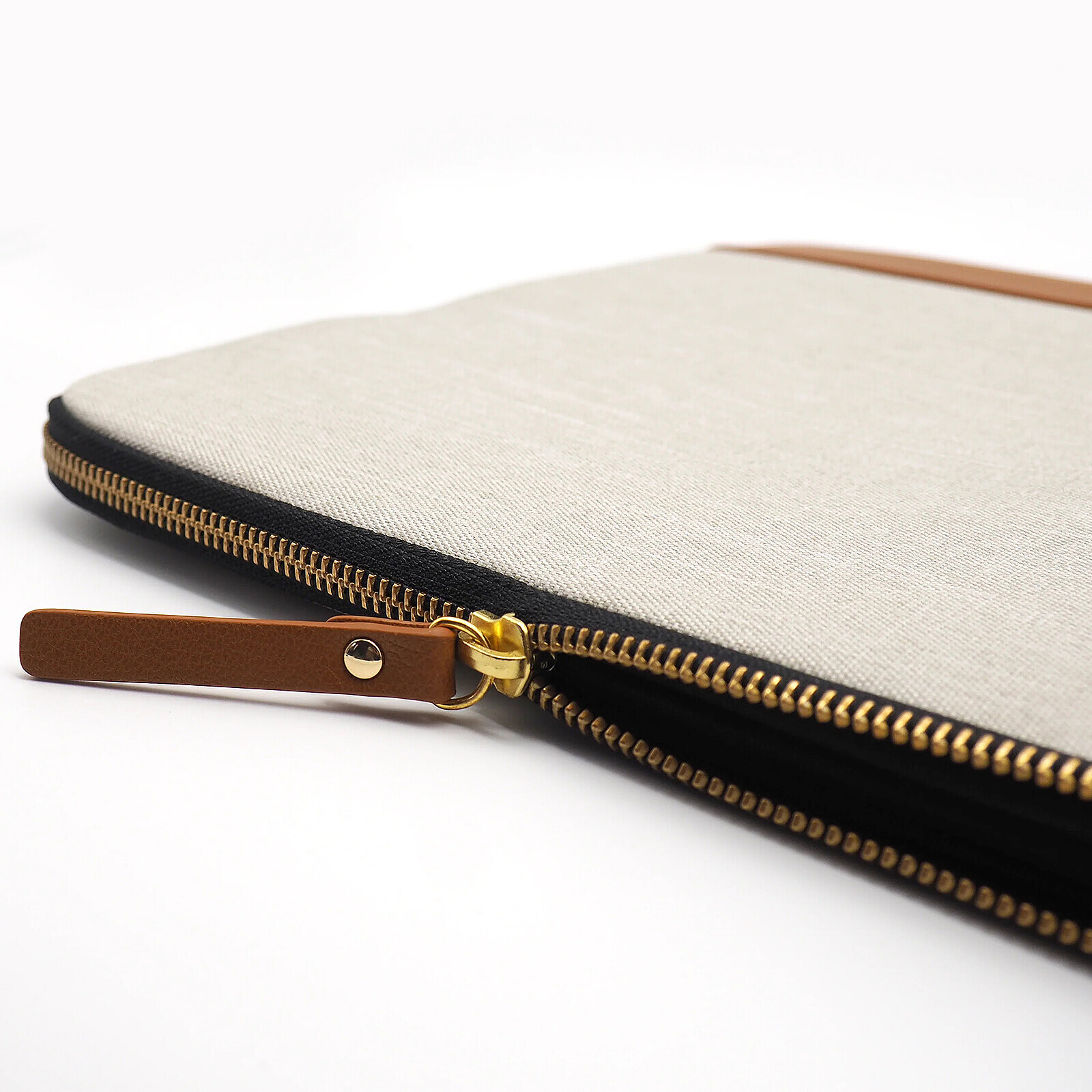 Casyx iPad Sleeve Coffee Grey