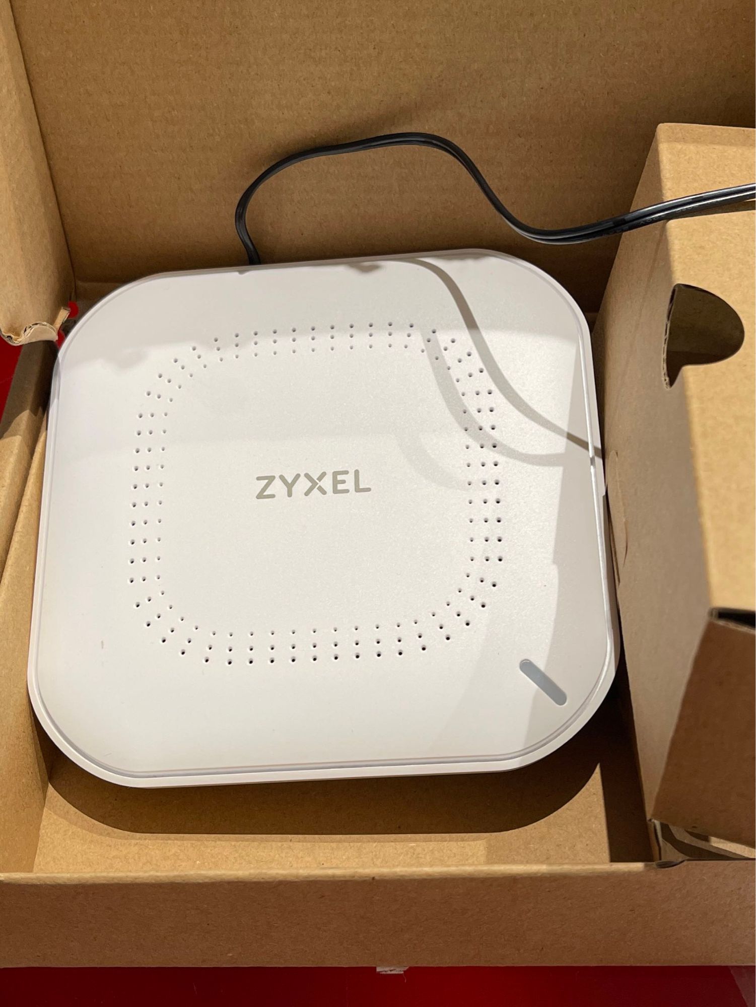 ZyXEL Communications NWA1123-AC V3 SU-MIMO 2x2 Standalone NebulaFlex Access Point