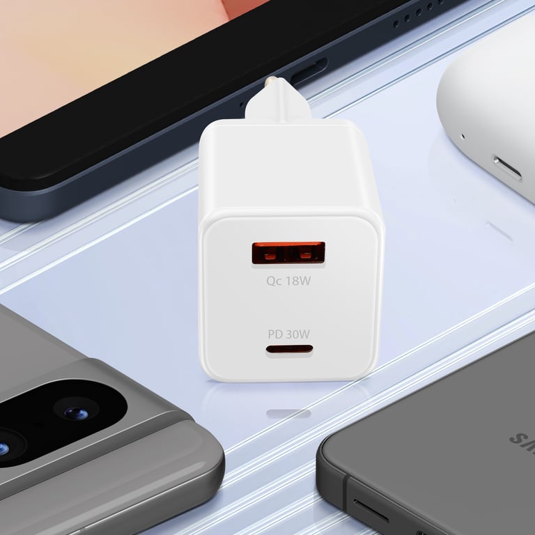 Cargador LinQ 30W de entrega de energía USB-C + 18W de carga rápida 3.0 compacto blanco