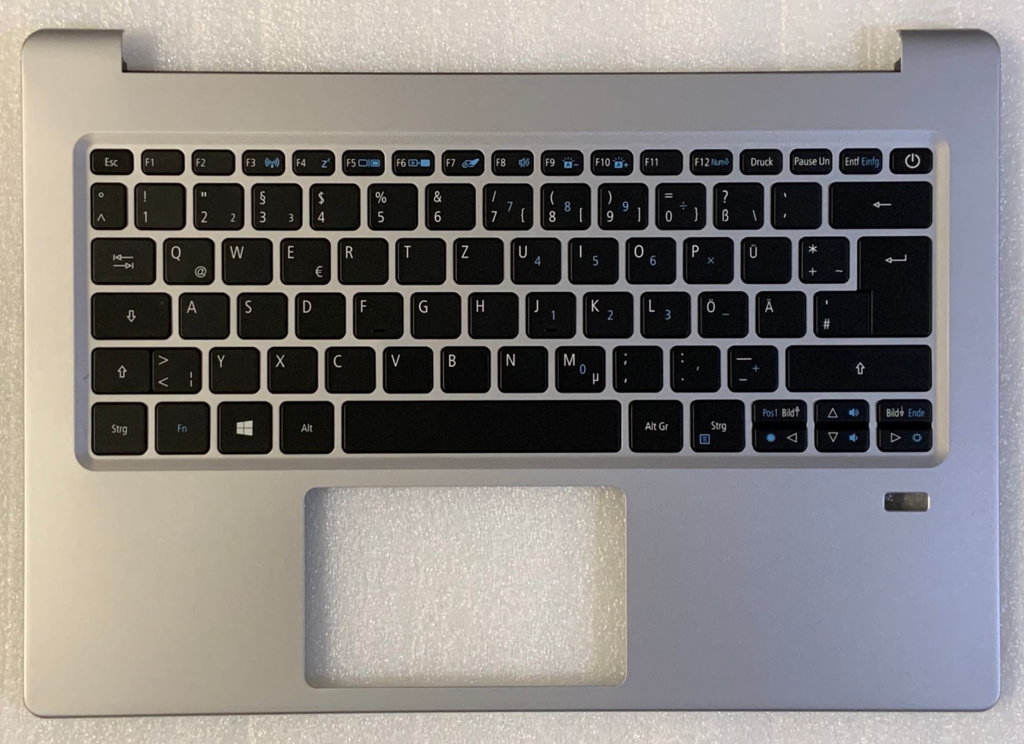 Acer Aspire SF113-31/Swift SF113-31 German Qwerty Keyboard, Silver
