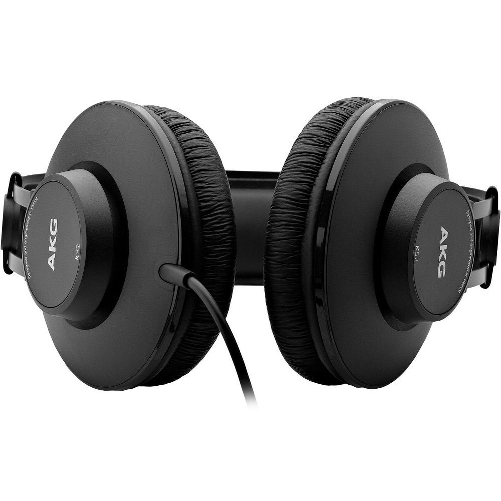 AKG K52