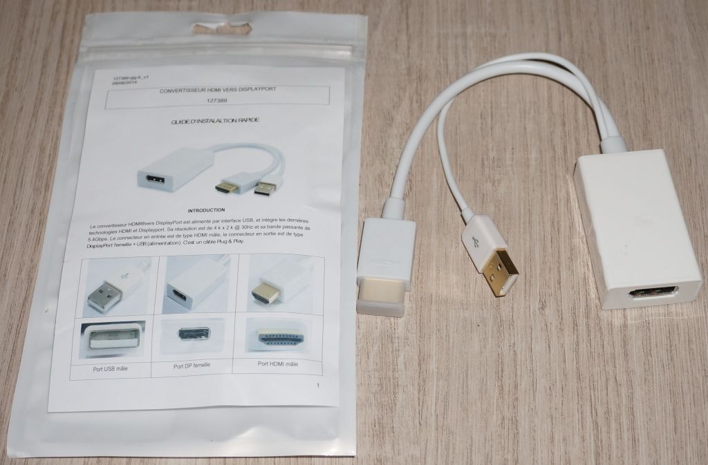 Exertis Connect HDMI to DisplayPort Adapter Cable (Power Only)