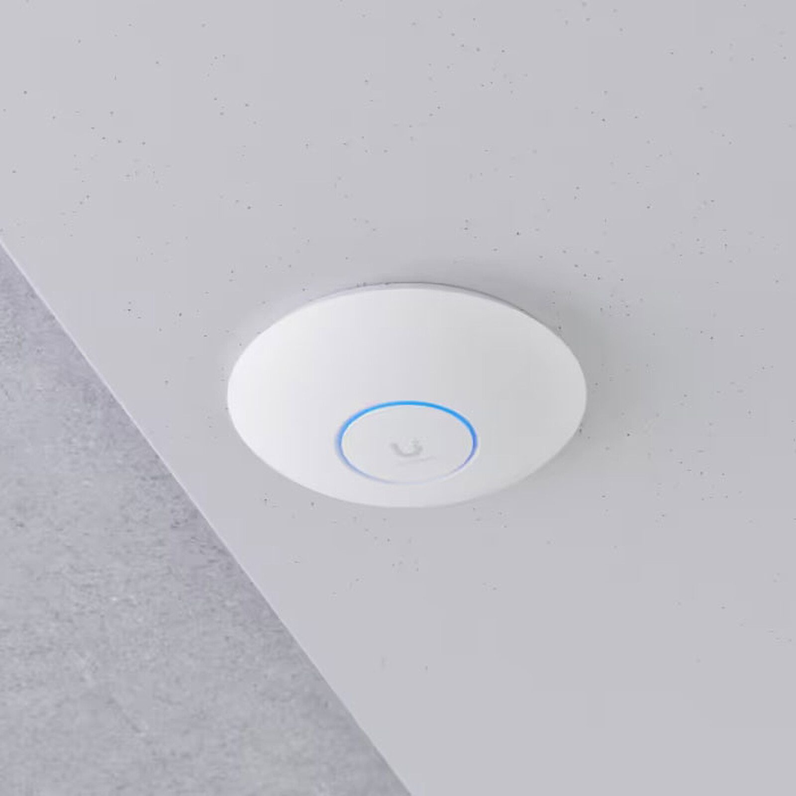 Ubiquiti WiFi Access Point 7 Pro (U7-Pro)