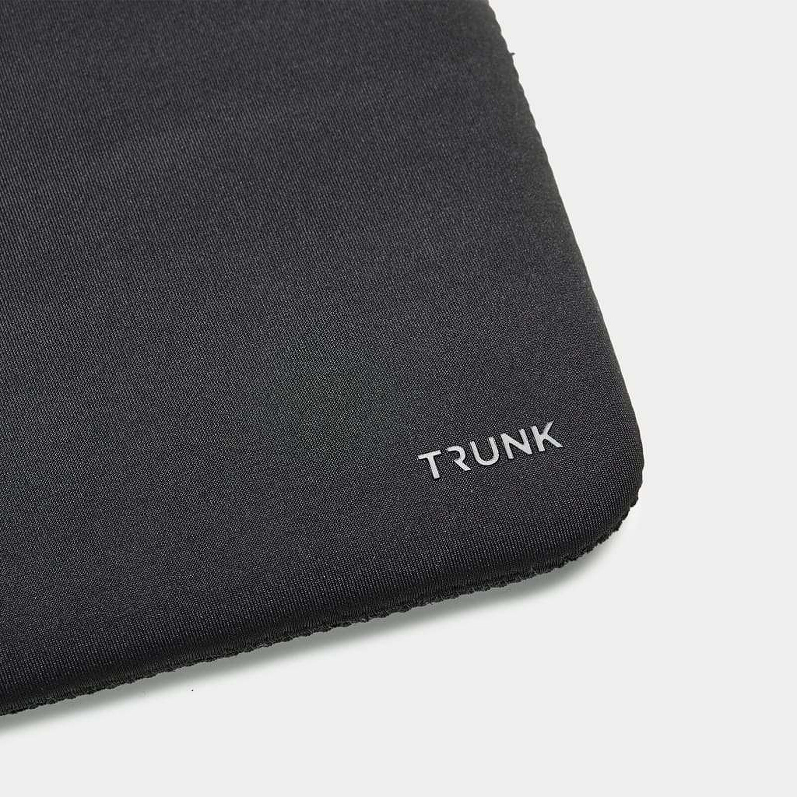 Trunk Cover Neoprene MacBook Pro 16" Black