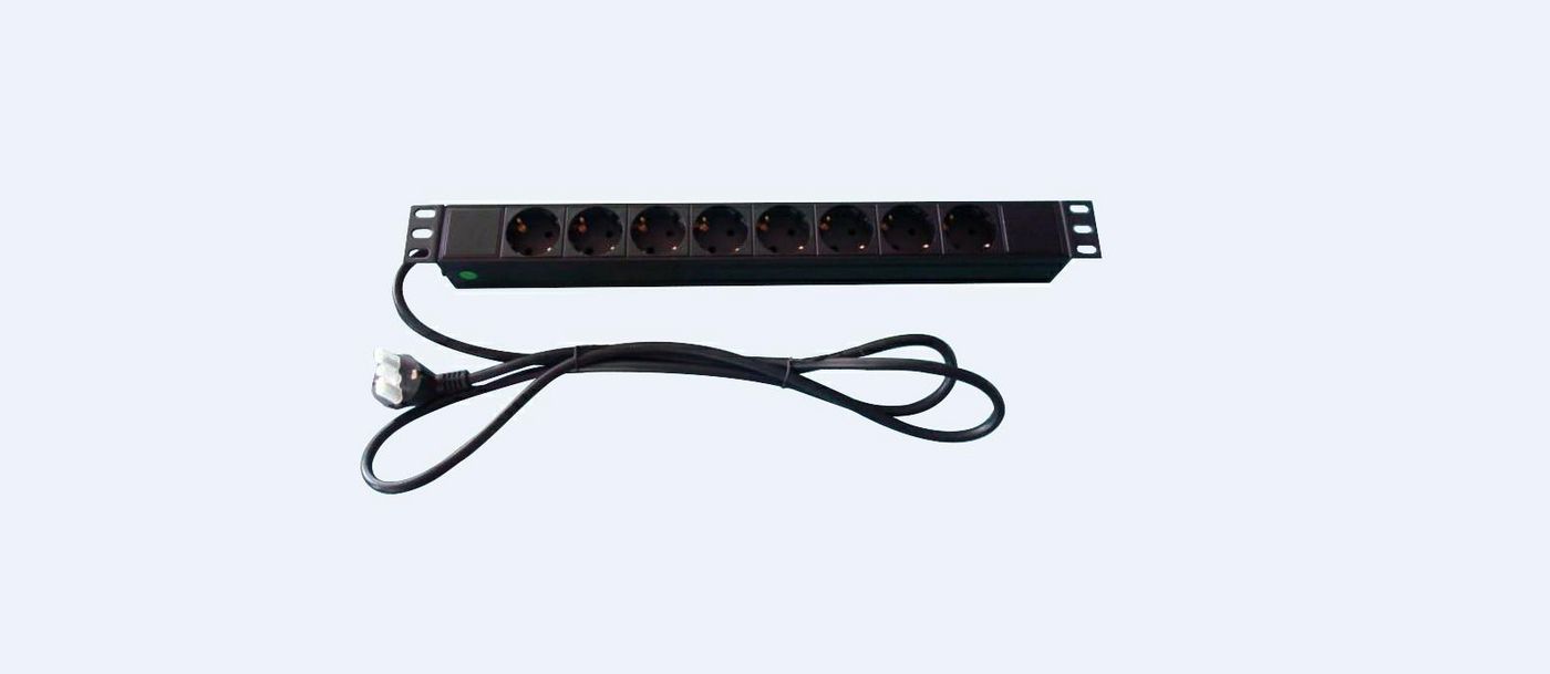 MicroConnect 8-way Outlet Strip, 19" 3m (PDU)