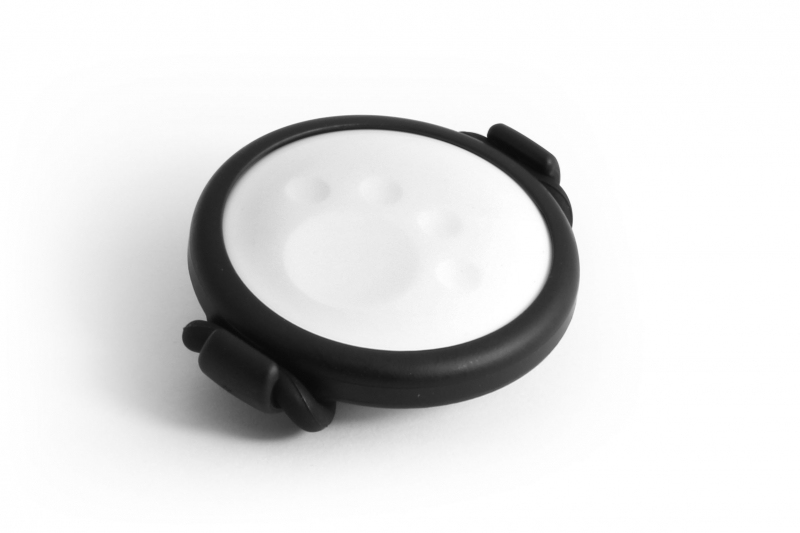 Technaxx Fittypet TX-46 Activity Tracker, Clip-on Design, IP67 Waterproof, Black/White