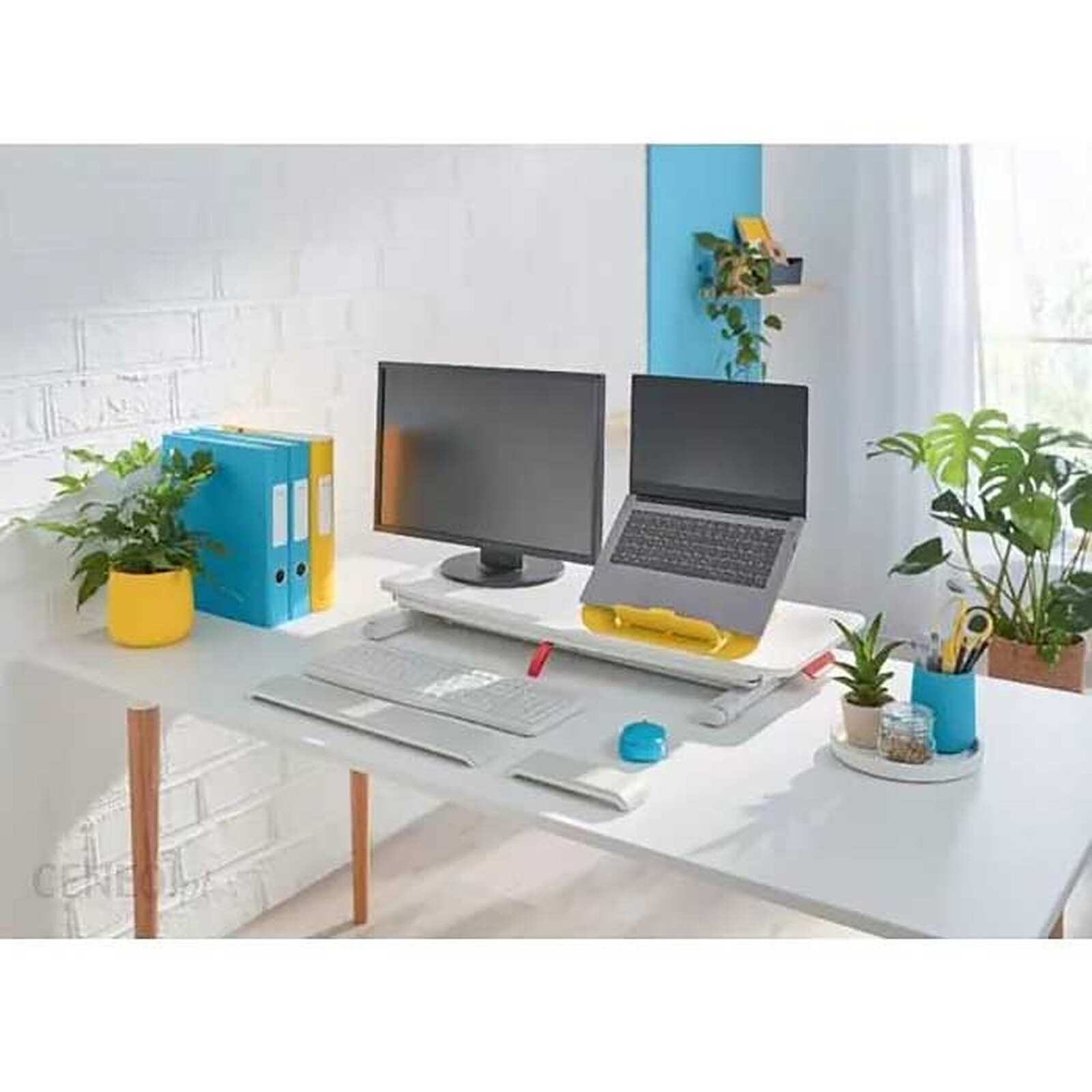 Leitz Sitting/standing workstation with sliding table top Ergo Cosy