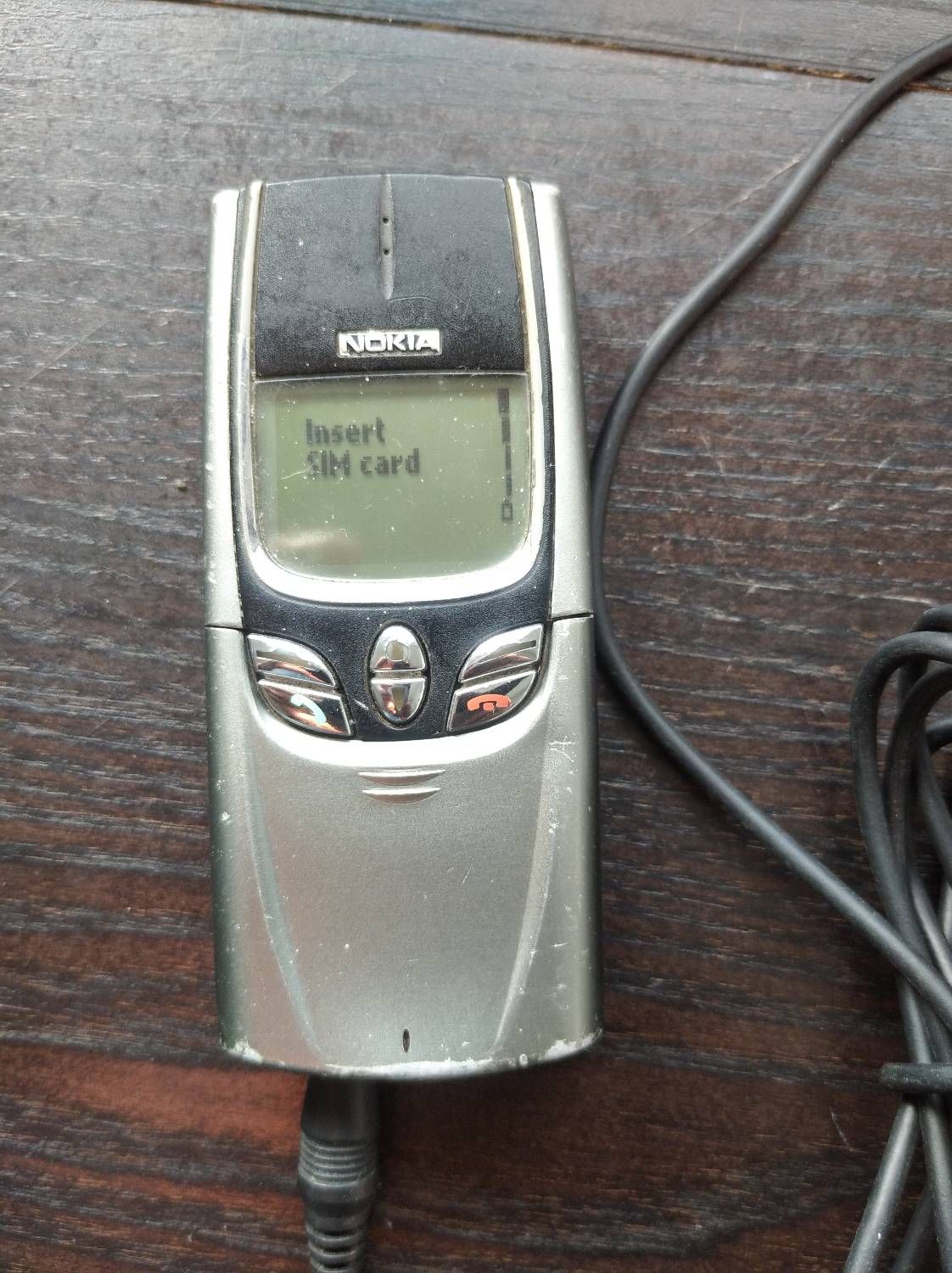 Nokia 8850 Metallic Silver