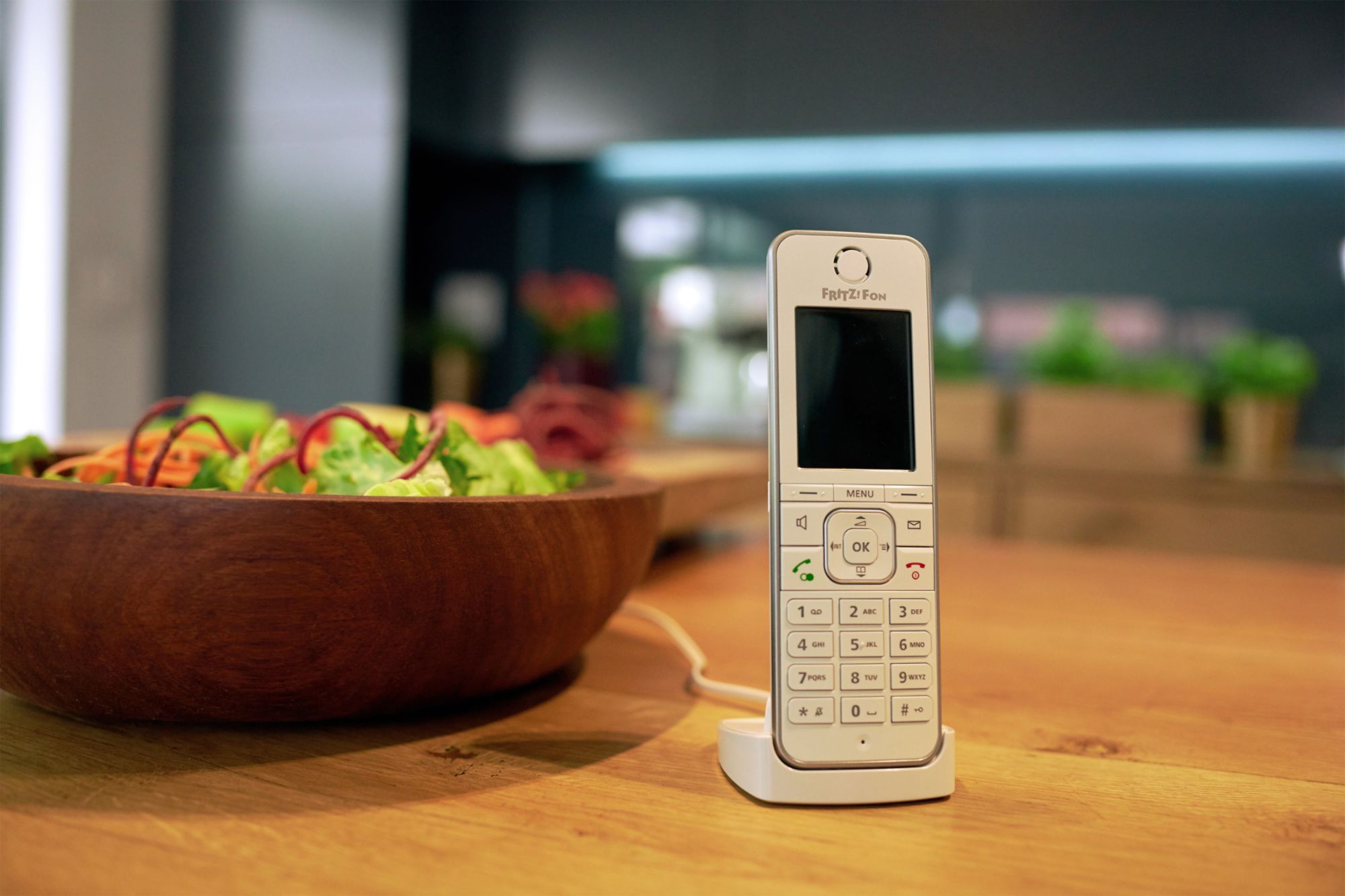 AVM FRITZ! C6 DECT Phone - Caller ID, White
