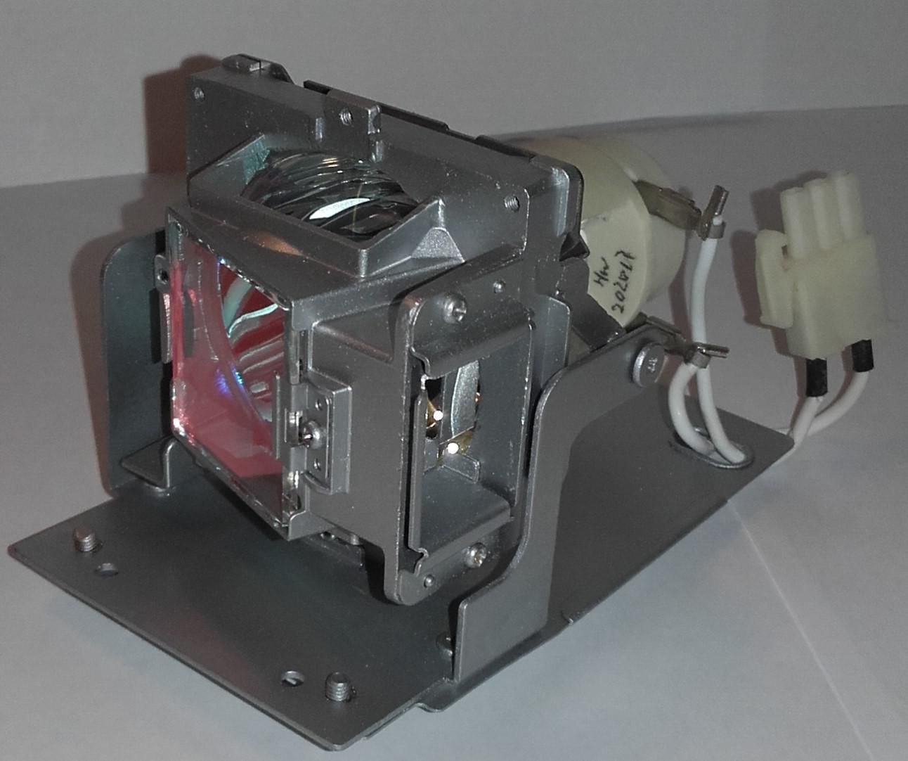 Vivitek Projector Lamp, 190W, 5000 Hours for D551, D552, D555, DH559ST