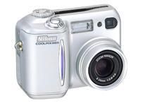 Nikon Coolpix 885 Compact 3.2MP