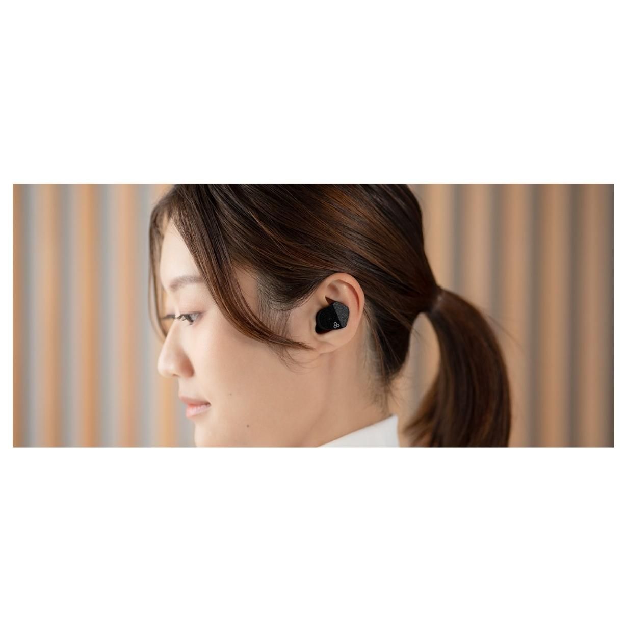 Final ZE3000 Bluetooth Earbuds (Black)