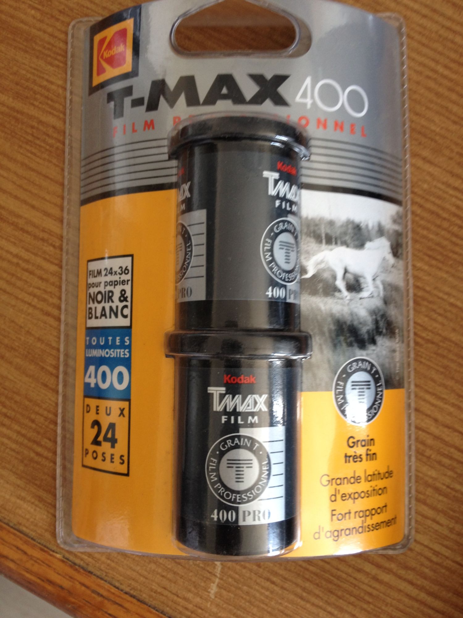 Kodak Professional T-Max 400 Film - 35mm, 120 Format