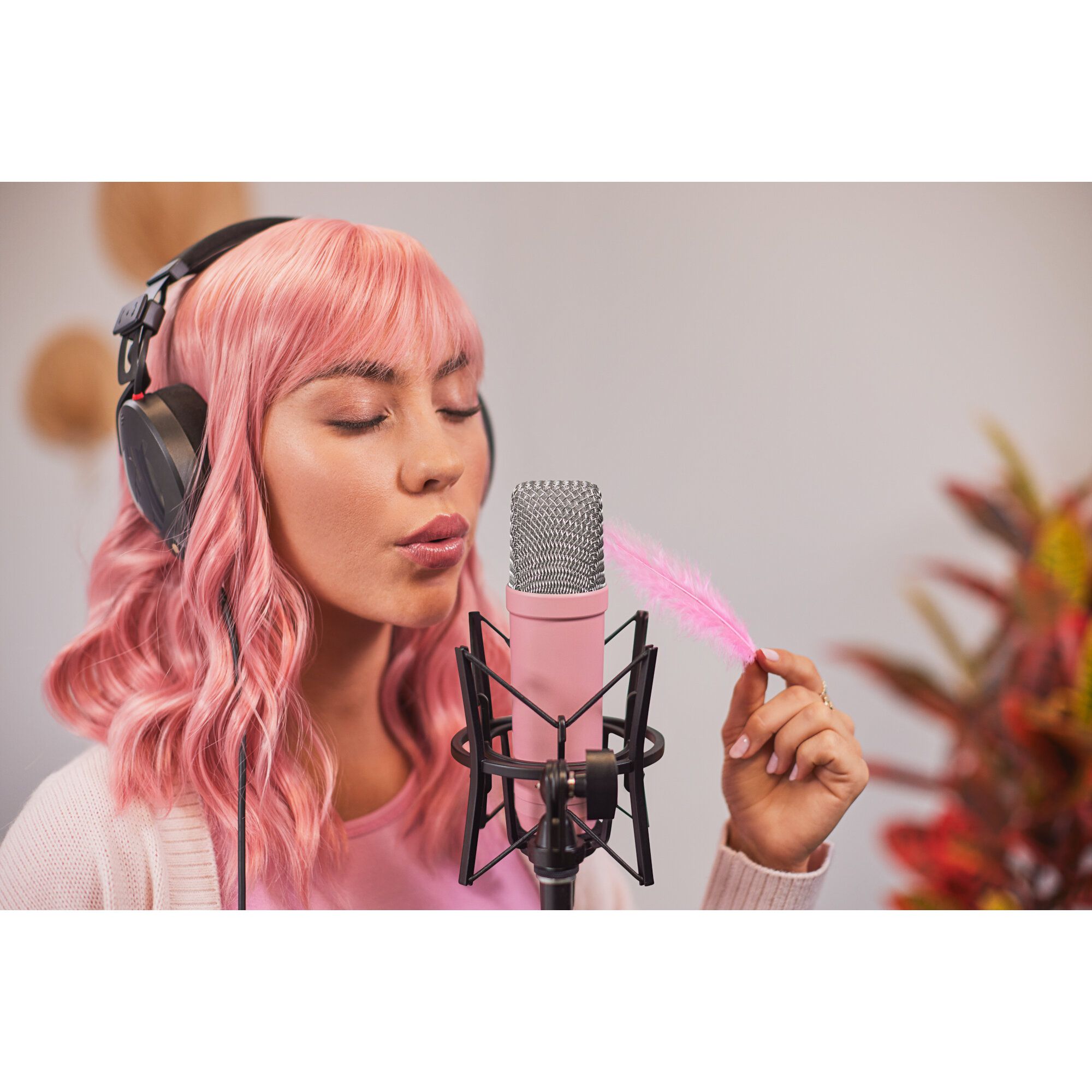 Rode NT1 Signature Series Pink Condenser Microphone