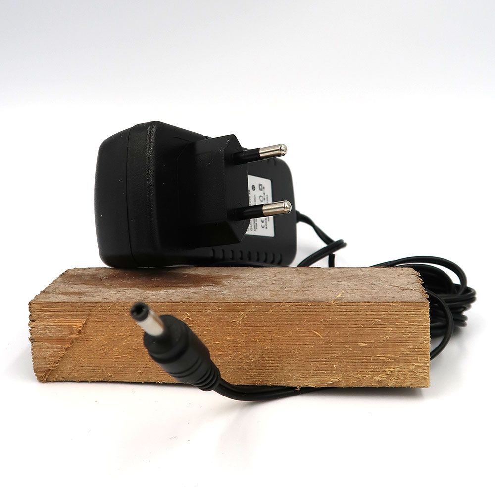 Korg Kross 2 9V Charger by Myvolts