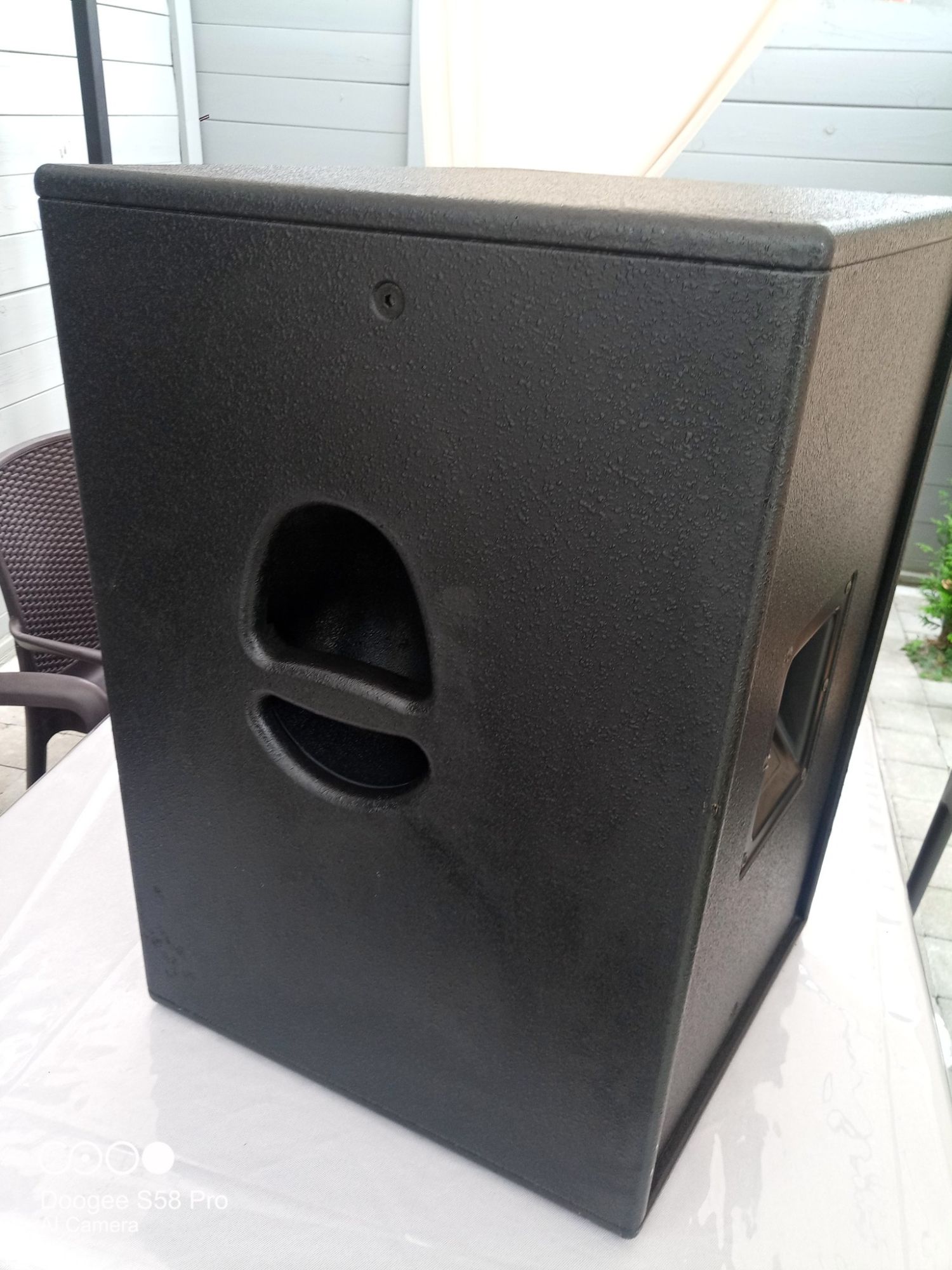 HK Audio Premium PRO 15 D Speaker