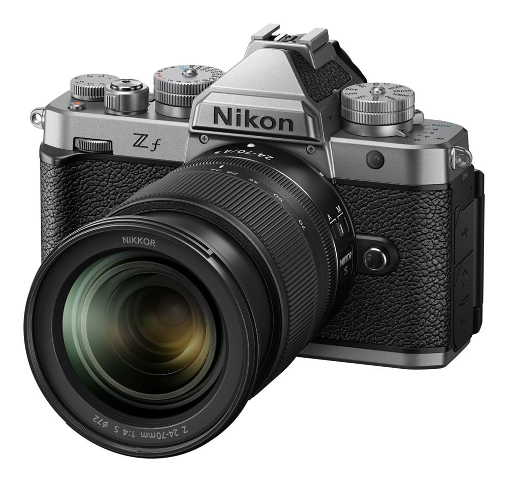 Nikon Z Hybrid Camera Kit Silver + Z 24-70mm f/4 + Leather Case and Strap