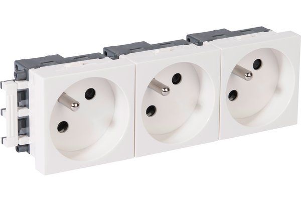 Rehau 220V AC Triple Outlet 45x45
