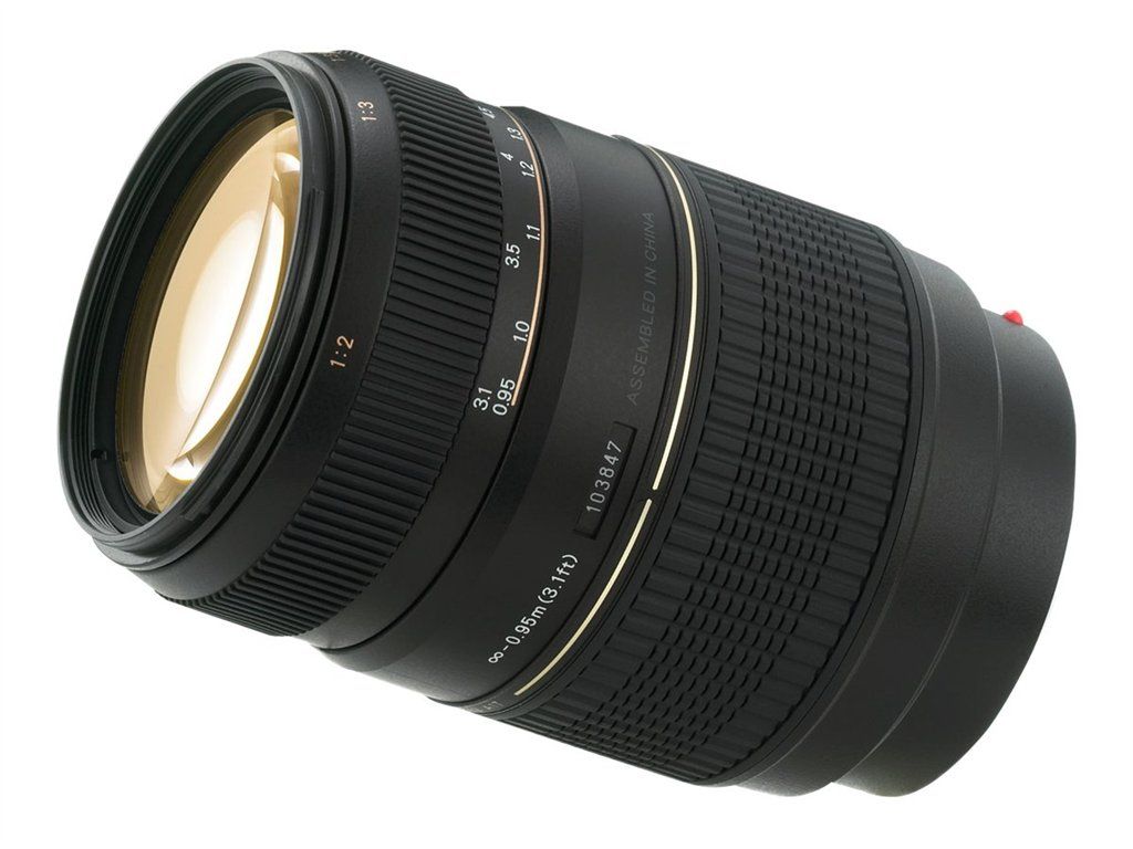Tamron Zoom Lens A017 - 70-300mm f/4.0-5.6 Di LD Macro - Nikon F Mount