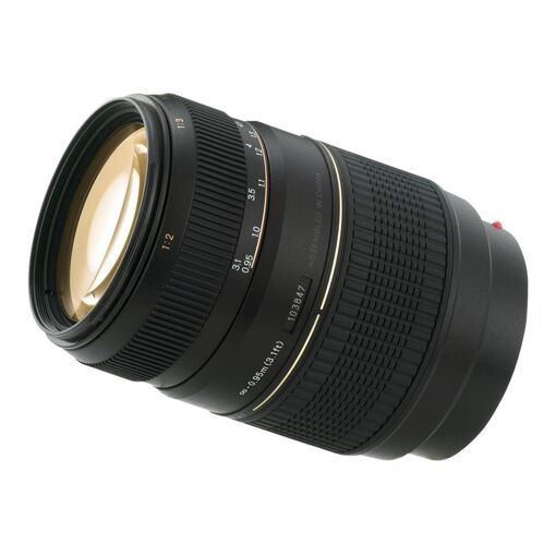 Tamron Zoom Lens A017 - 70-300mm f/4.0-5.6 Di LD Macro - Nikon F Mount