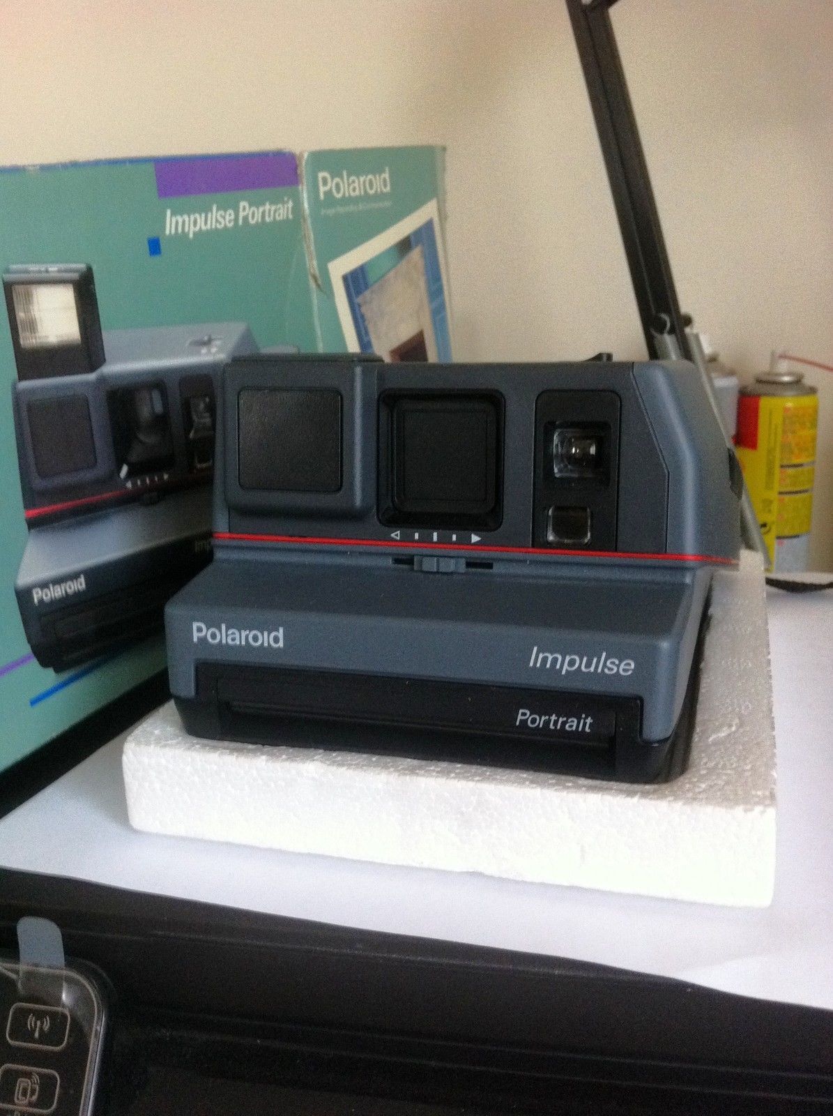 Polaroid 600 Plus Instant Camera