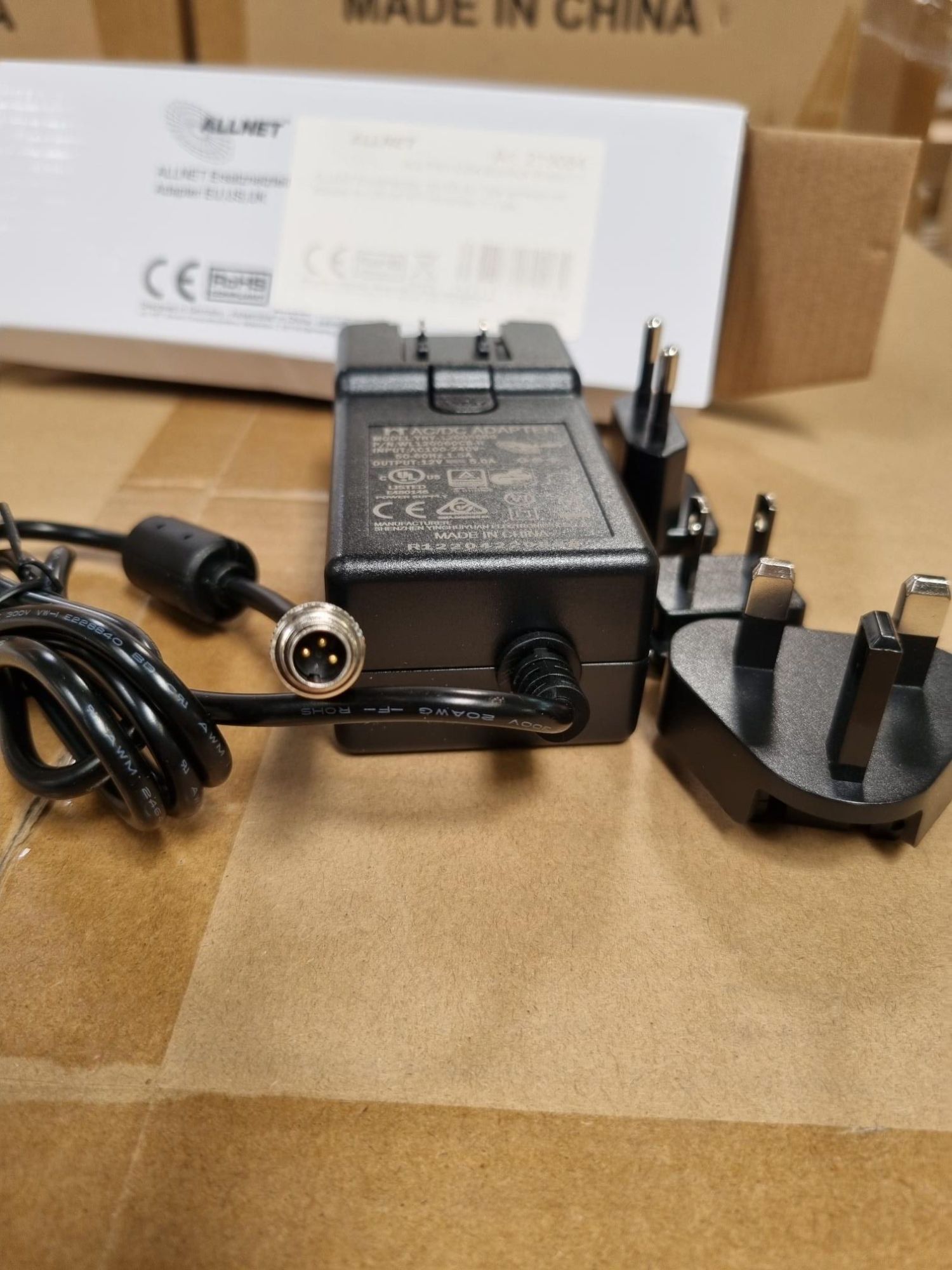 Allnet 12V/5A EU Power Supply, Black with Adapter (EU, US, UK)