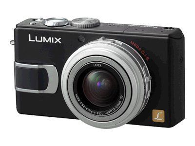 Panasonic CompactK Digital Camera - 8.4MP - 4x Optical Zoom - Leica - Black