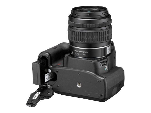 Ricoh Pentax K-r Digital DSLR Body - Black