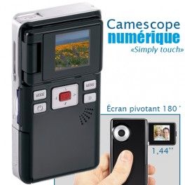 Objets du Mois Simply Touch Digital Camera