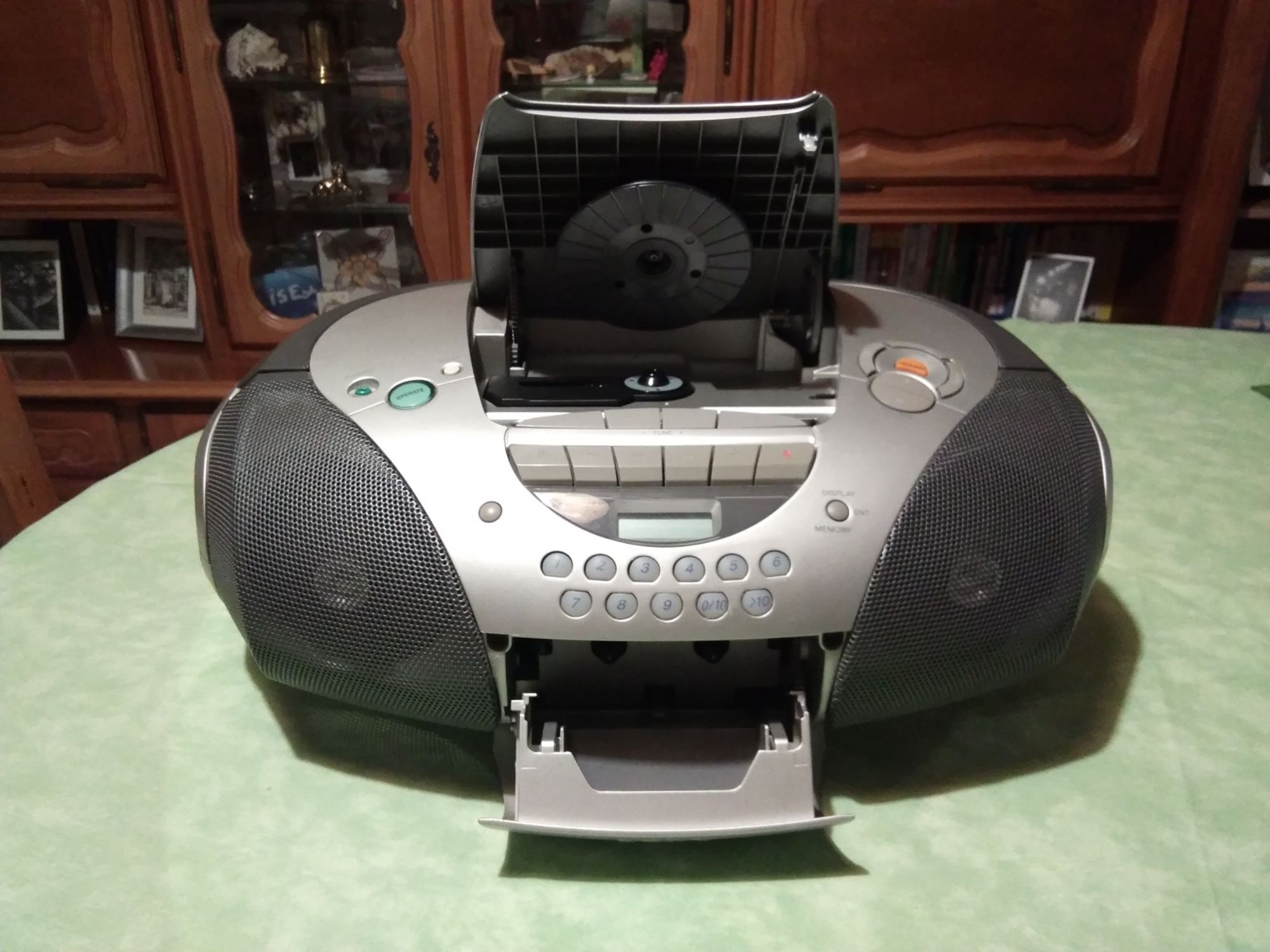 Sony CFD-S170L Boombox - Silver
