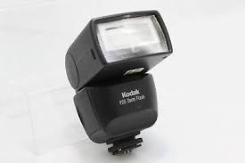 Kodak P20 Zoom Flash - Detachable Hot Shoe Flash - 40m Range - For EASYSHARE P850, P880