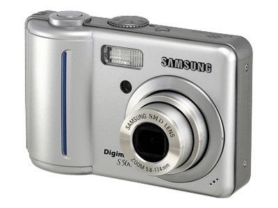 Samsung Compact Camera - 5.1MP - 3x Optical Zoom - 20MB Flash - Silver