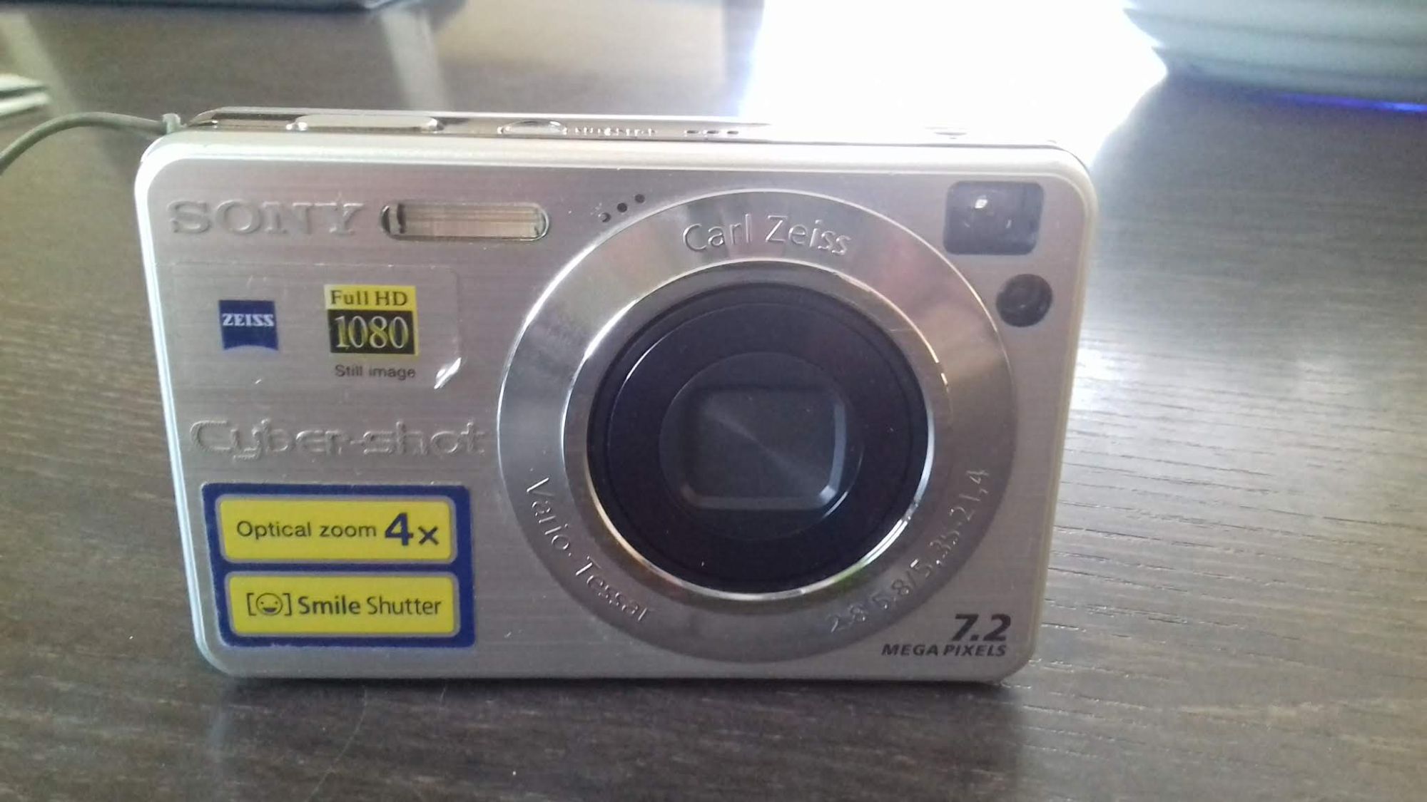 Sony Cyber-shot DSC-W110 - Compact Digital Camera
