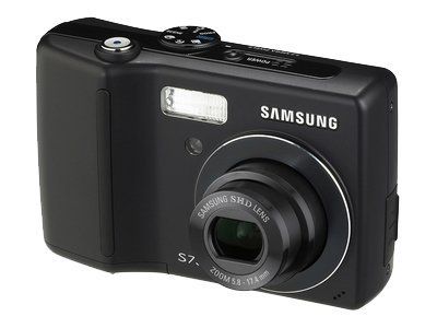 Samsung Compact Camera - 7.2MP - 3x Optical Zoom - 16MB Flash - Black