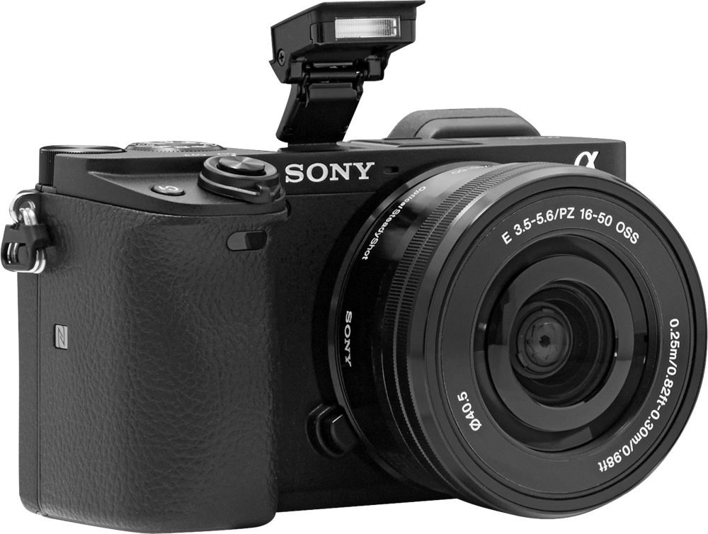 Sony Alpha 6400 + AF 3.5-5.6/16-50 PZ OSS Lens