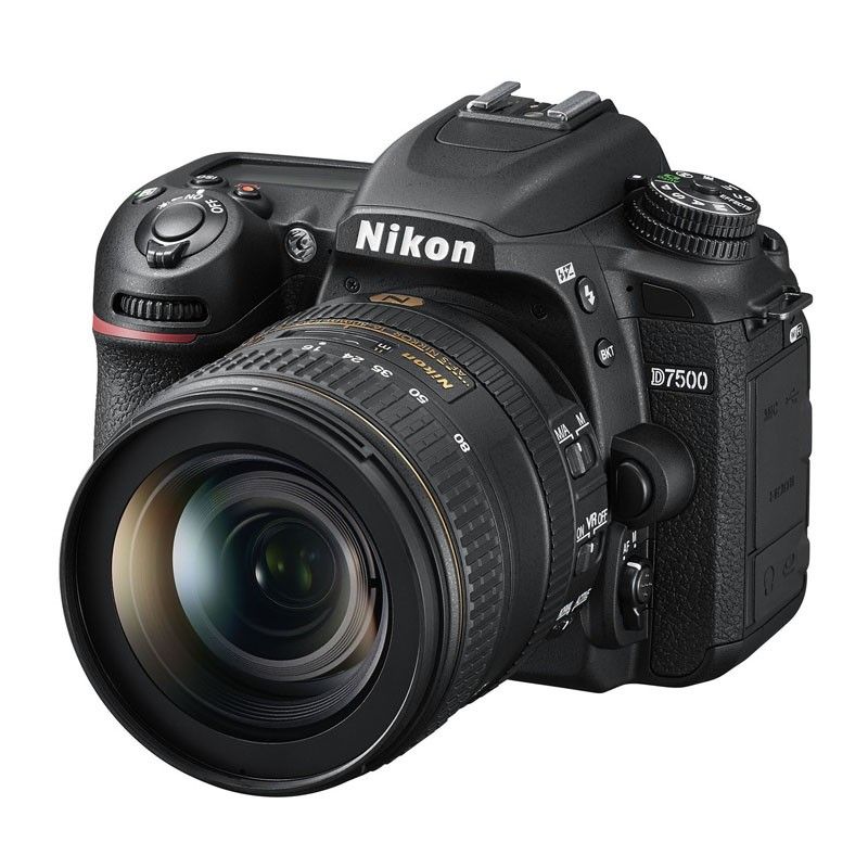 Nikon D7500 + AF-S DX NIKKOR 16-80mm f/2.8-4E ED VR Camera Kit