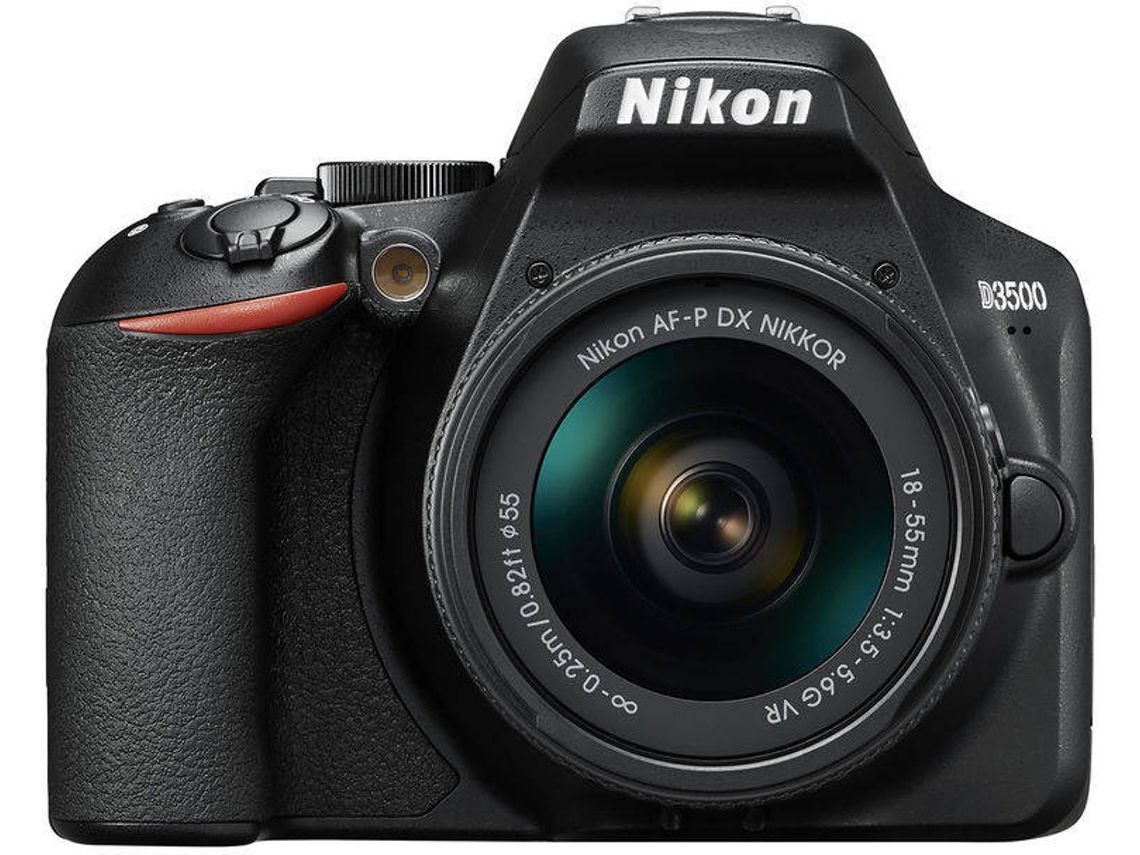 Appareil photo reflex Nikon D3500 24,2 MP avec objectif AF-P 18-55 mm f/3,5-5,6 G VR et sac