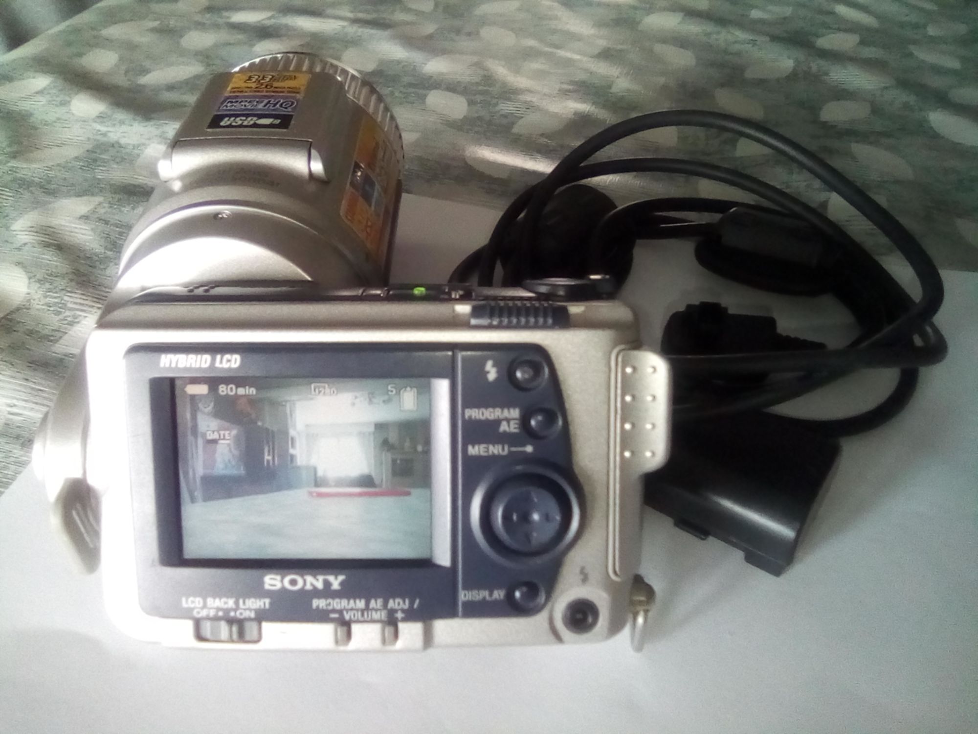 Sony Cyber-shot DSC-F505V Compact Camera Silver