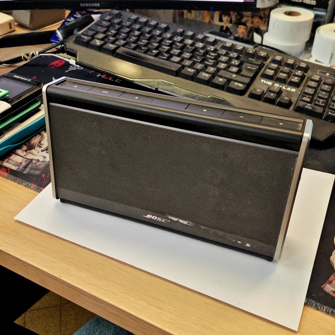 Bose SoundLink Bluetooth Speaker II - Wireless Bluetooth Speaker - Silver