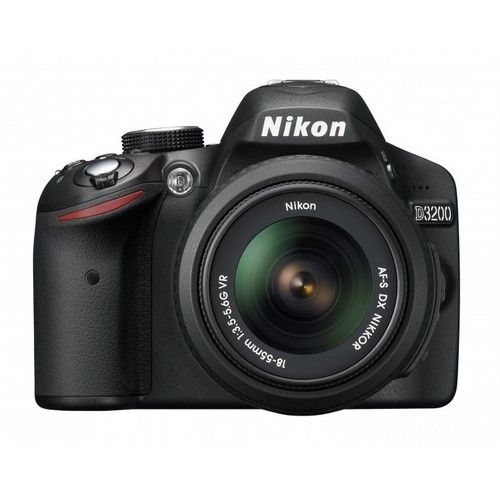 Nikon D3200 + 18-55 VR II Kit