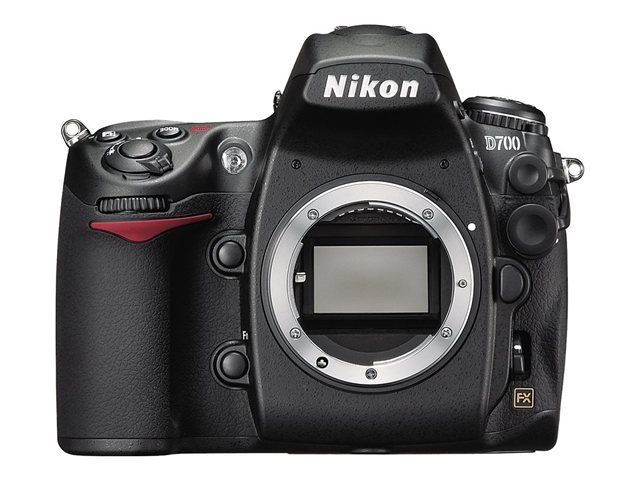 Nikon D700 12.1MP DSLR Body