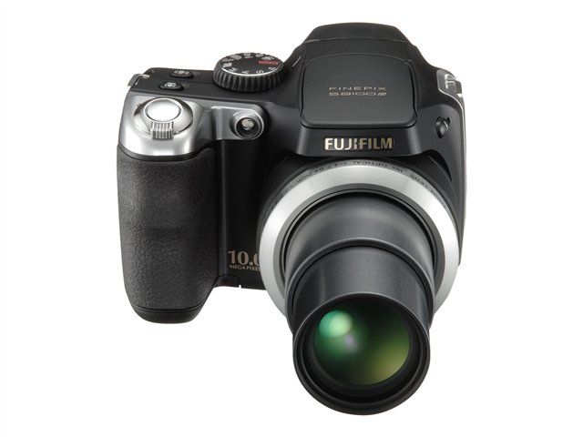 Appareil photo Fujifilm compact - 10,0 MP - Zoom optique 18x