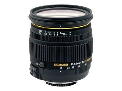 Sigma Zoom Lens - 18-50mm f/2.8 DC Macro HSM - Nikon F Mount